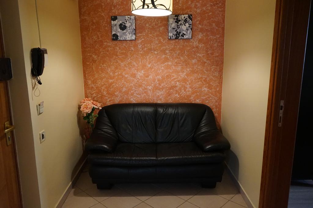 Agentia H Accommodation Bukurešť Exteriér fotografie